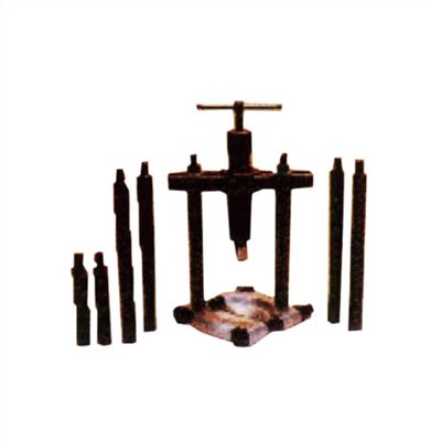 051004     HYDRAULIC BEARING PULLERS KIT